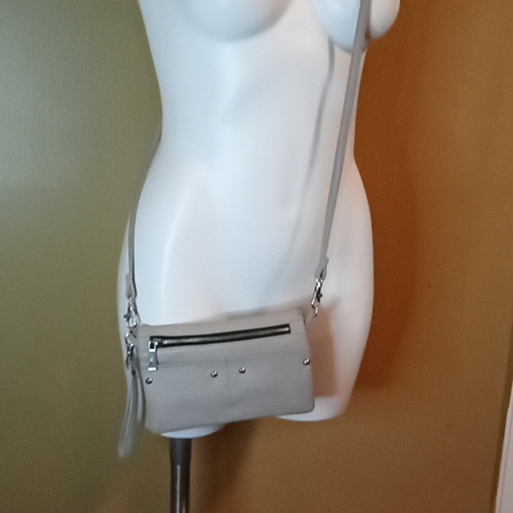 Tan spacious crossbody bag